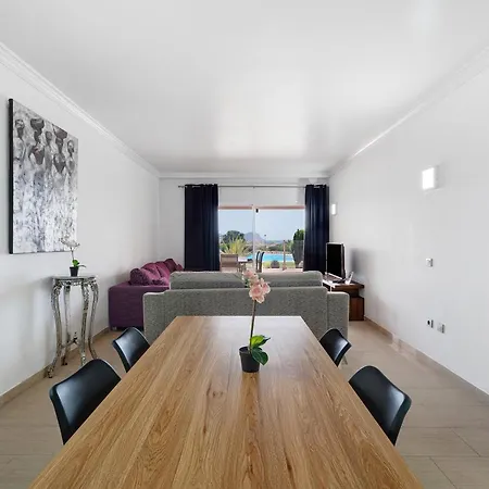 Royal Marine Golf V شقة