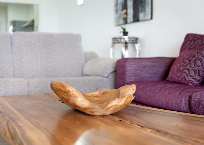 Royal Marine Golf V *